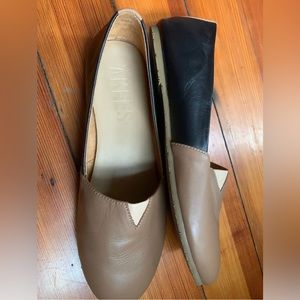 Tkees women's shoe size 6